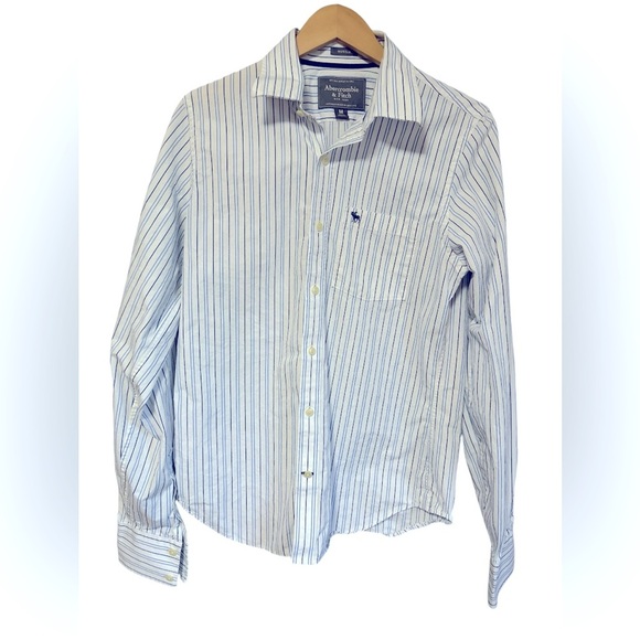 Abercrombie & Fitch long Sleeve Striped Muscle Fit Button Up Men’s Size Medium - Picture 1 of 8